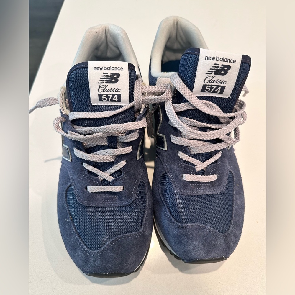 New Balance 574‎ Navy Sneakers